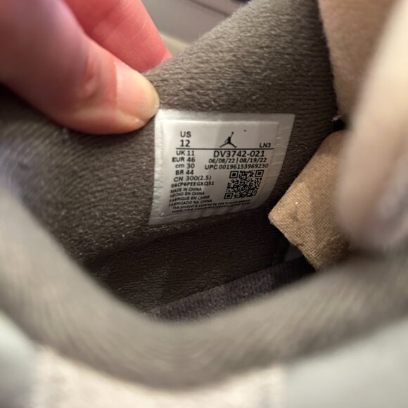 Men's Nike Air Jordan 4 Retro SE "Craft" - Picture 4 of 5